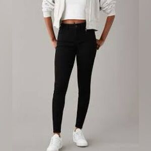 American Eagle stretchy next level High Waisted black skinny jeans women’s 6